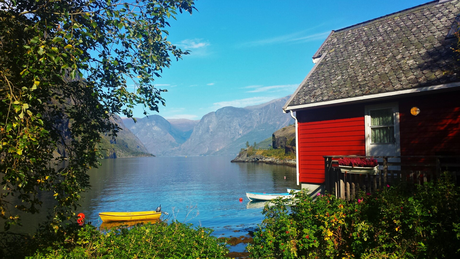 Flam_Norway_Beautiful_Fjords_Scenery