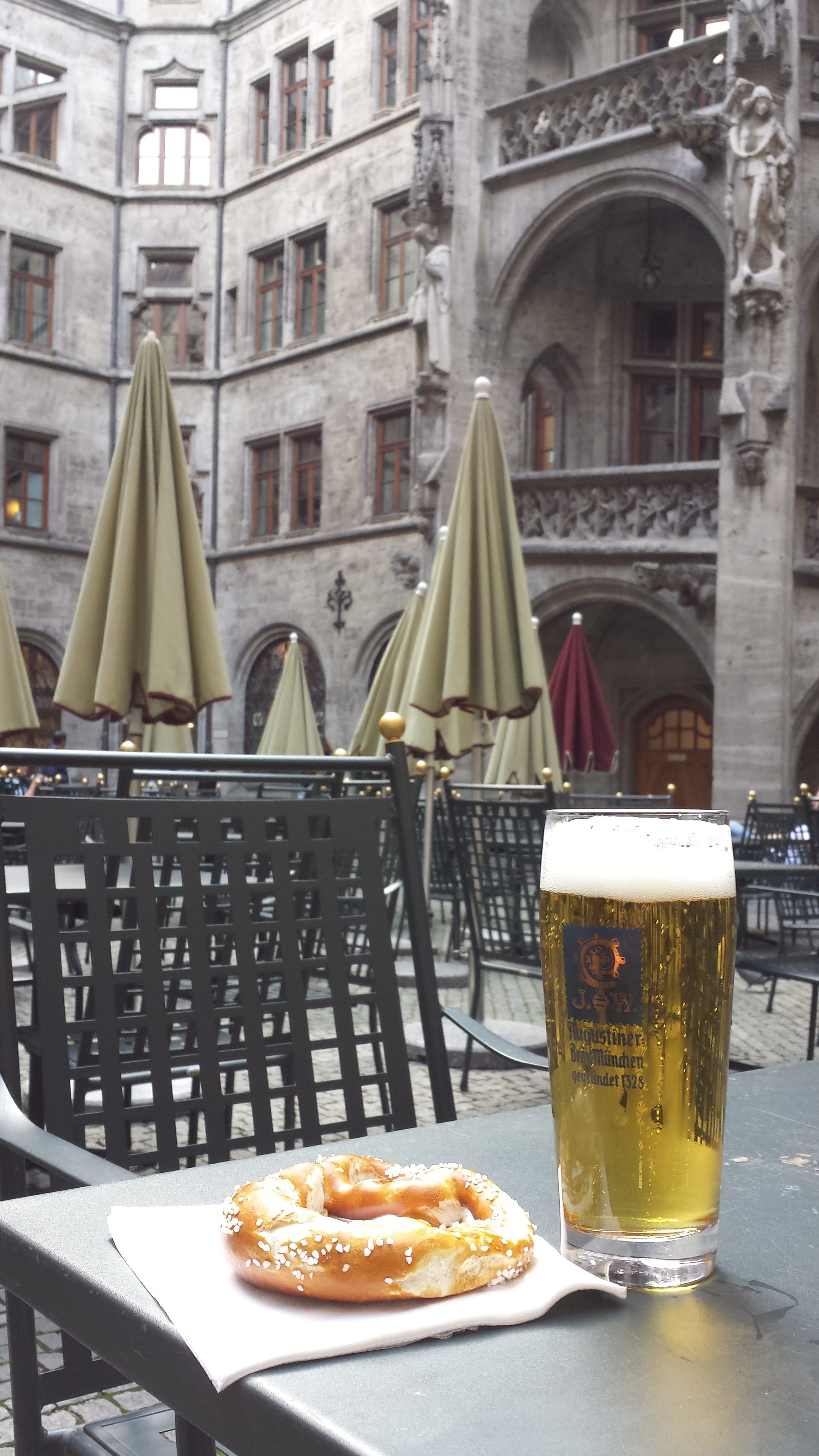 Marienplatz_Munich_Germany_Food_Beer