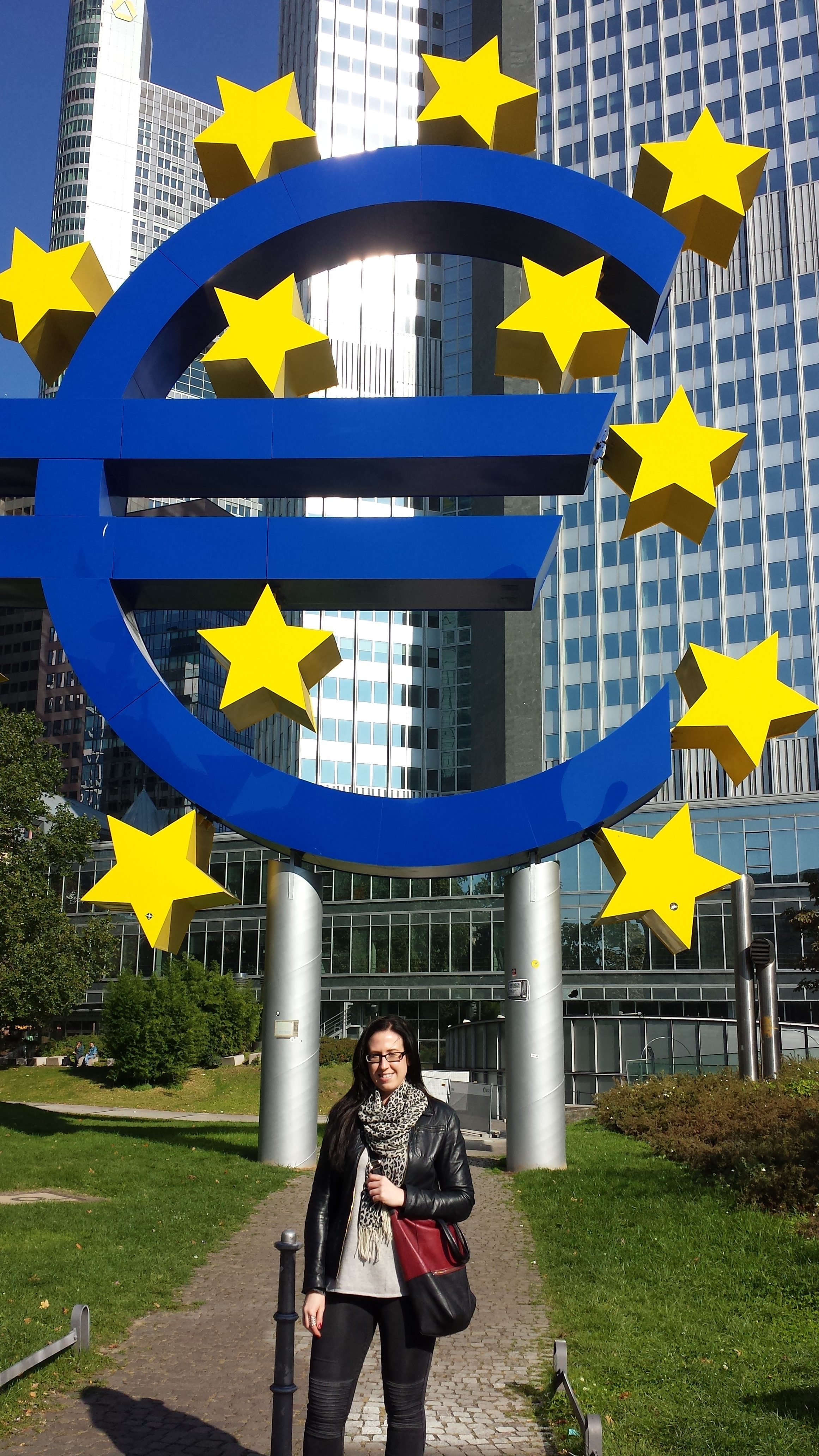 Frankfurt_Germany_EuroSign