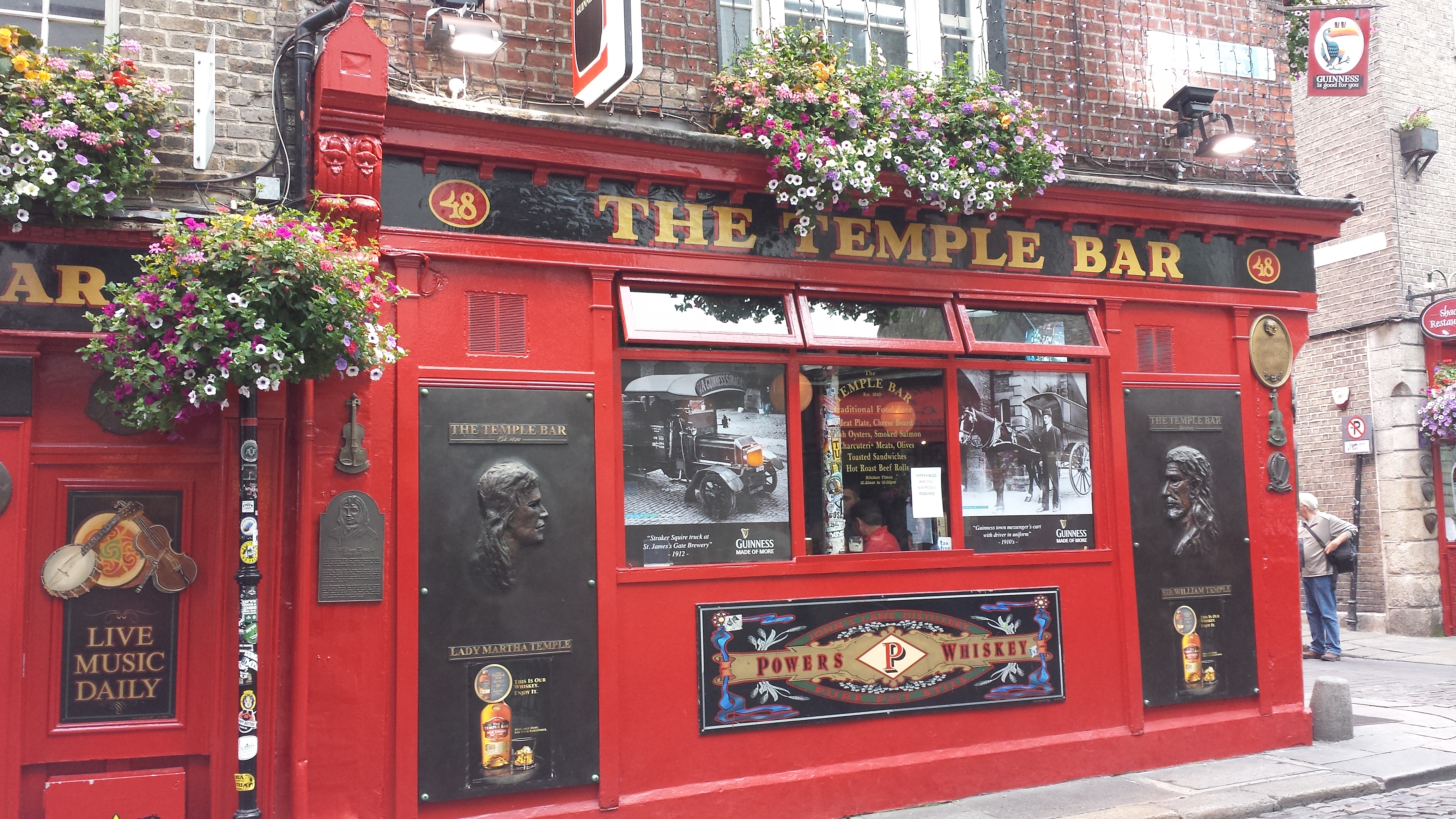 The_Temple_Bar_Dublin_Ireland