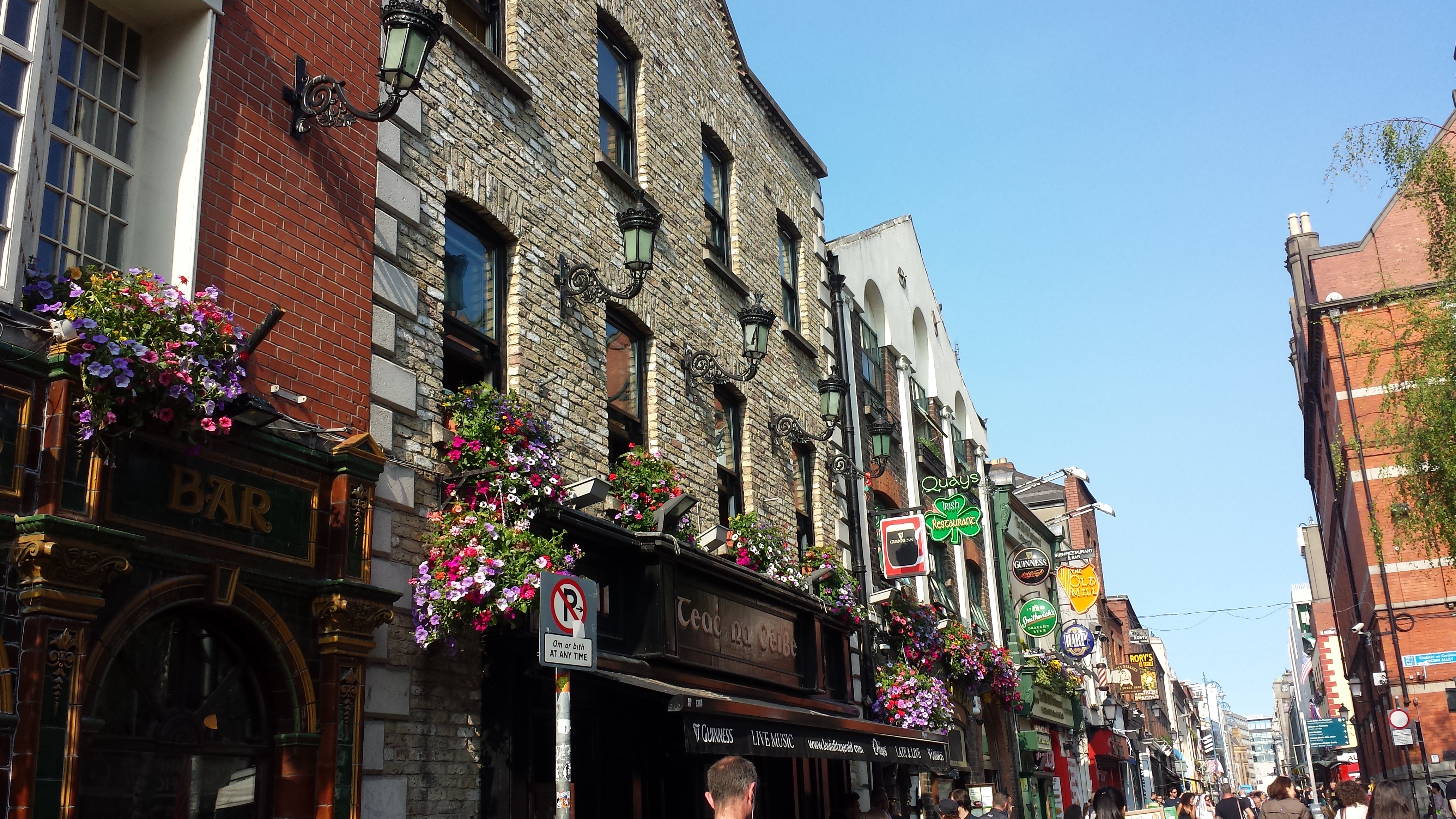 Exploring_Dublin_Ireland