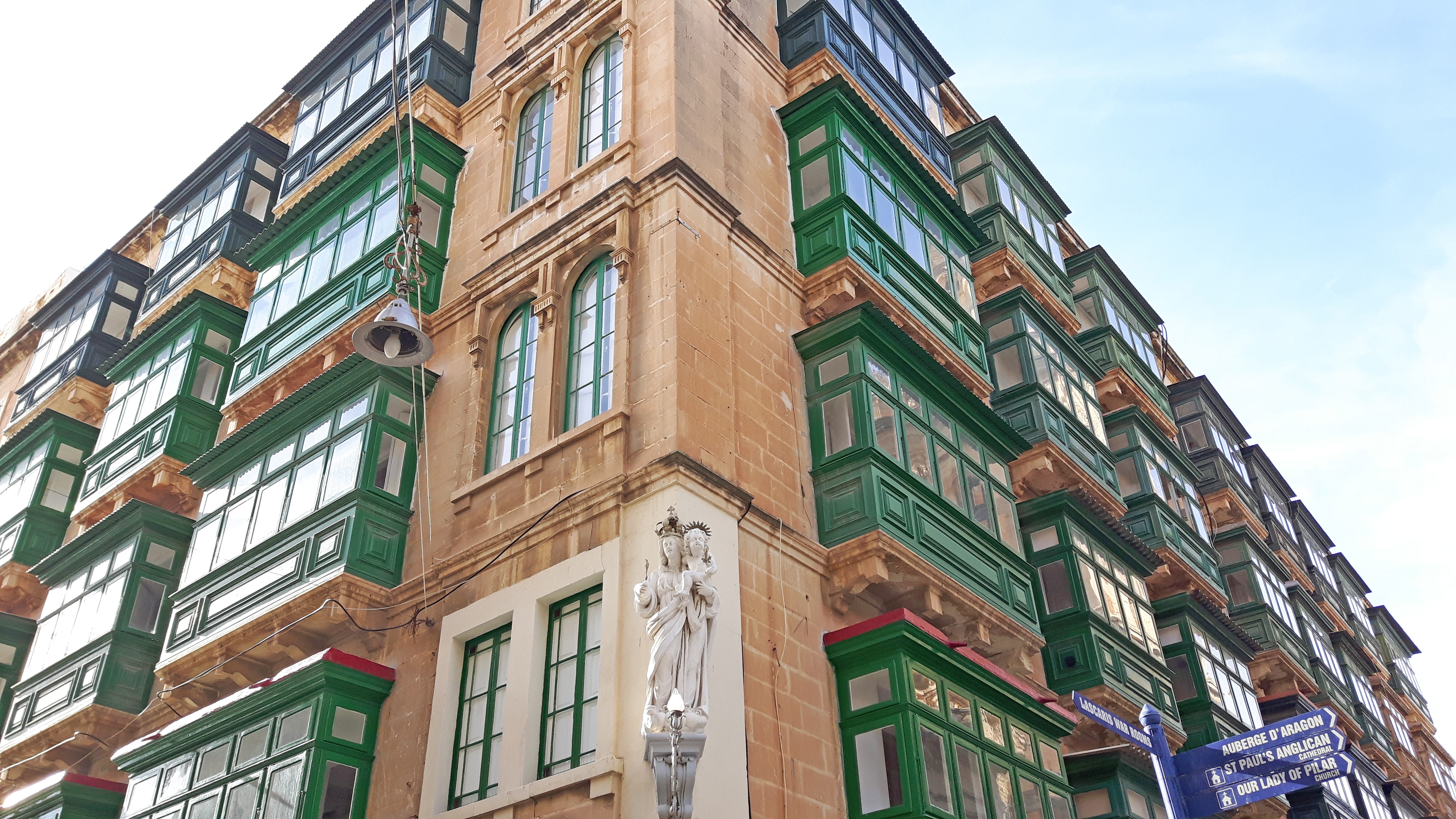 Colourful_Wooden_Balconies_Malta_Europe