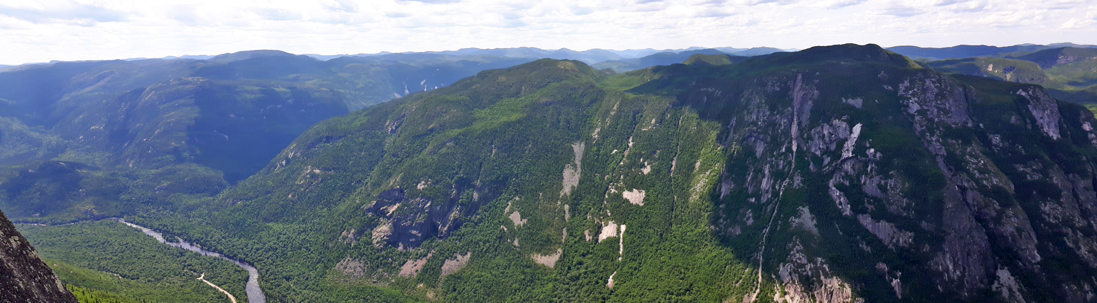 Acropole des Draveurs Trail Hautes-Gorges-de-la-Rivière-Malbaie National Park