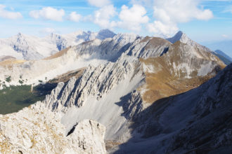 Riding_The_Innsbruck_Cable_Car - A_Guide_To_The_Nordkettenbahnen