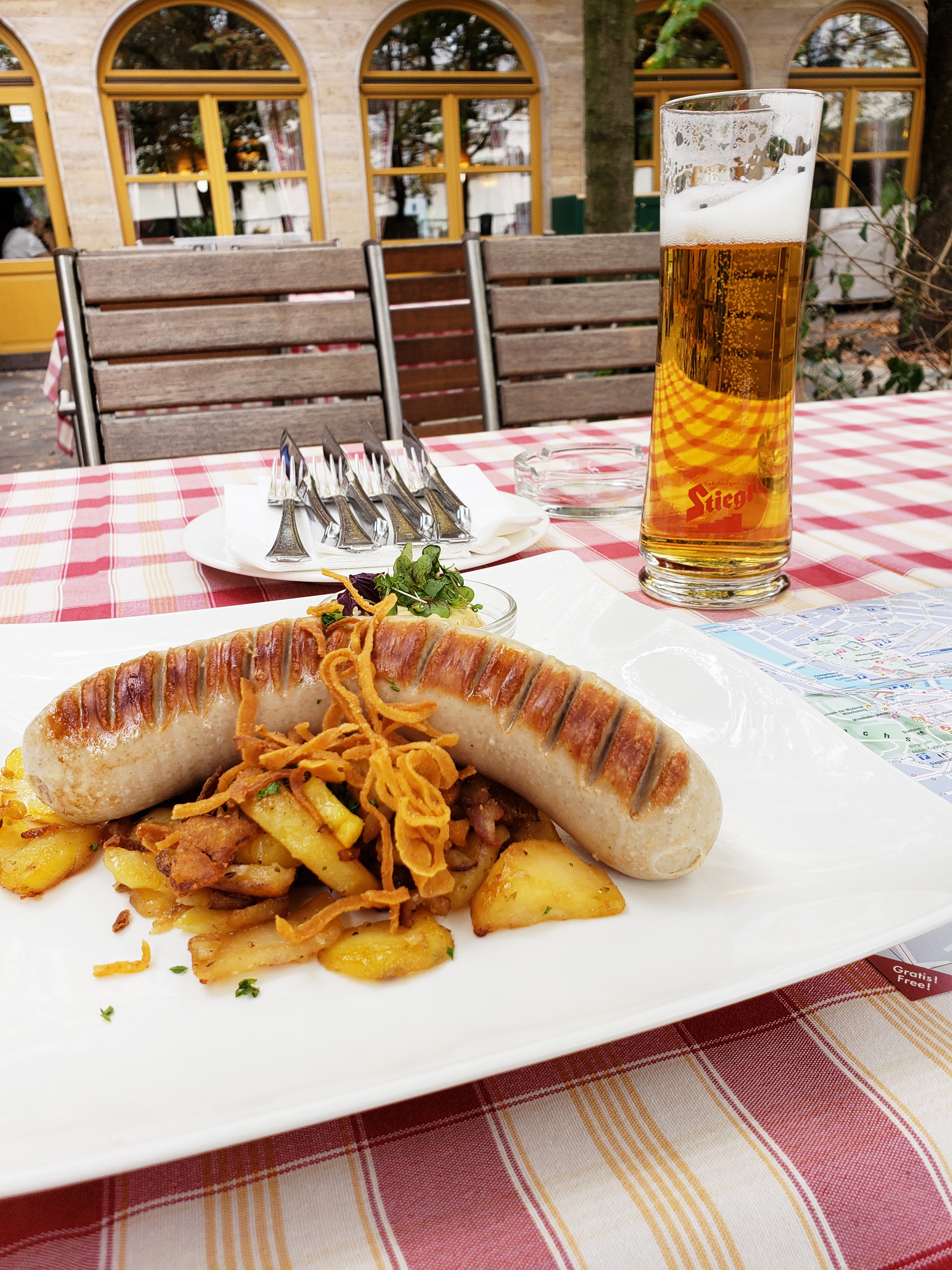 Delicious_Food_And_Beer_Of_Austria