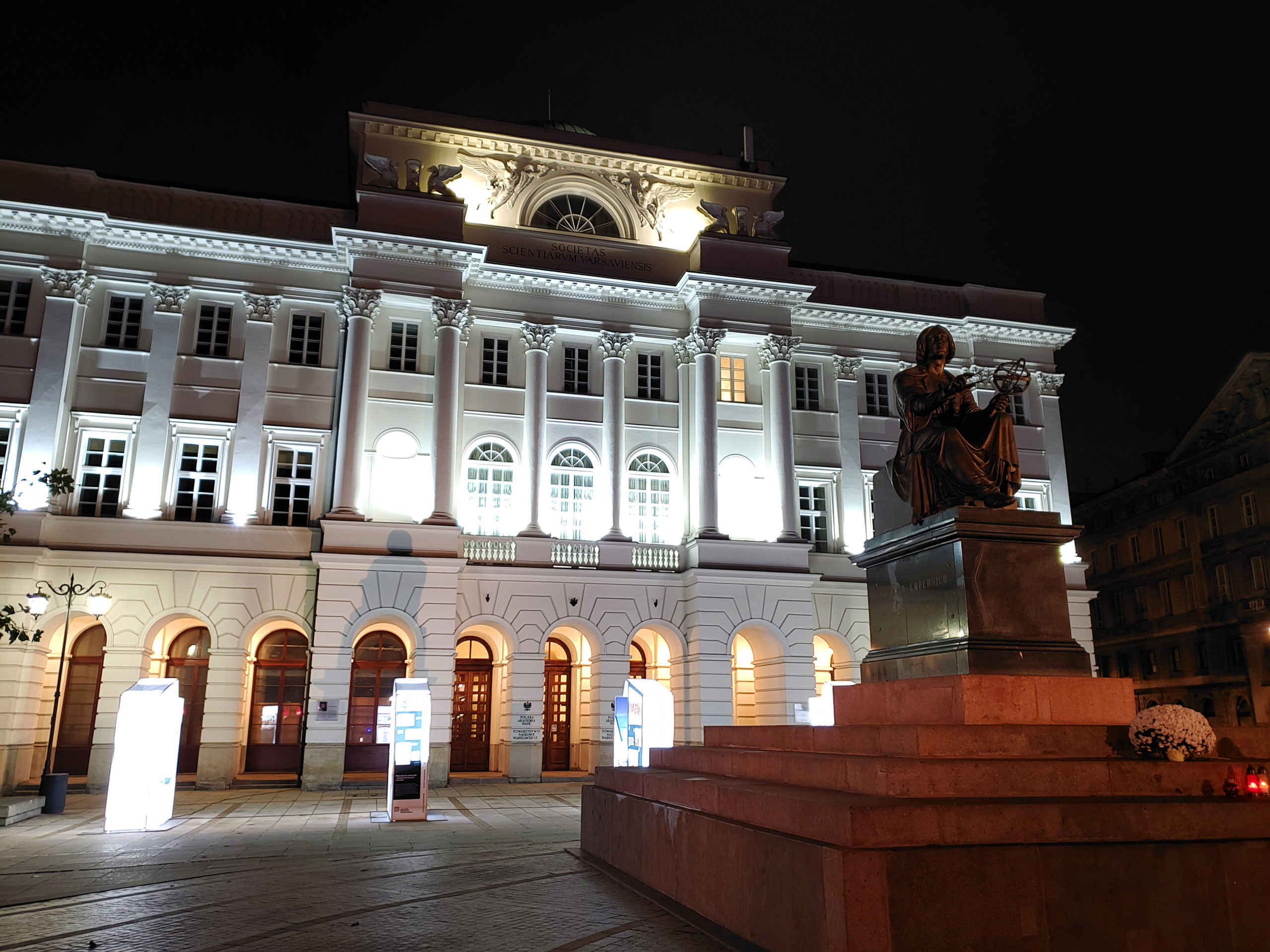 The Ultimate City Guide To Visiting Warsaw Poland