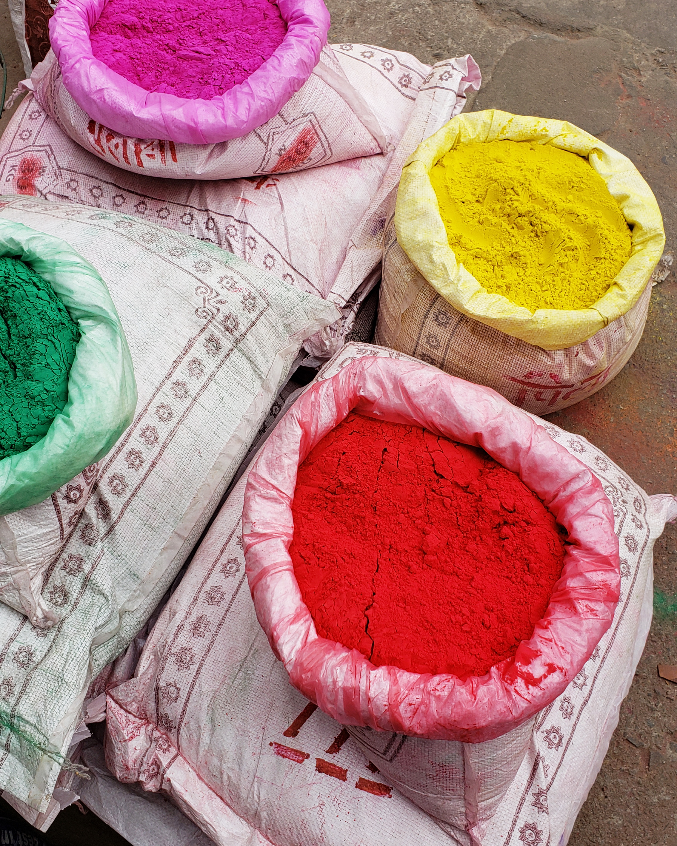 Your-Essential-Guide-To-Celebrating-The-Holi-Festival-In-India