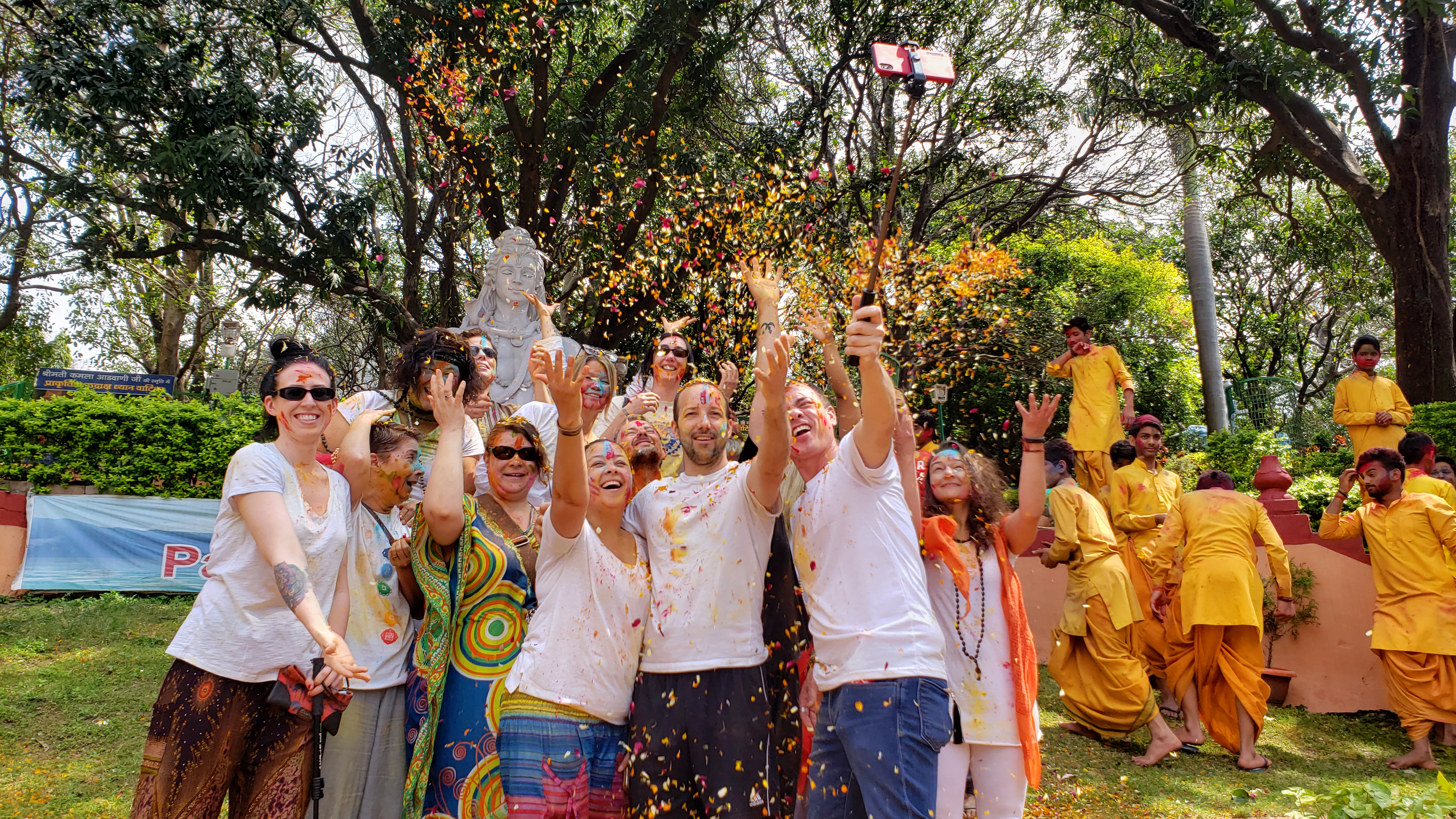 Your-Essential-Guide-To-Celebrating-The-Holi-Festival-In-India