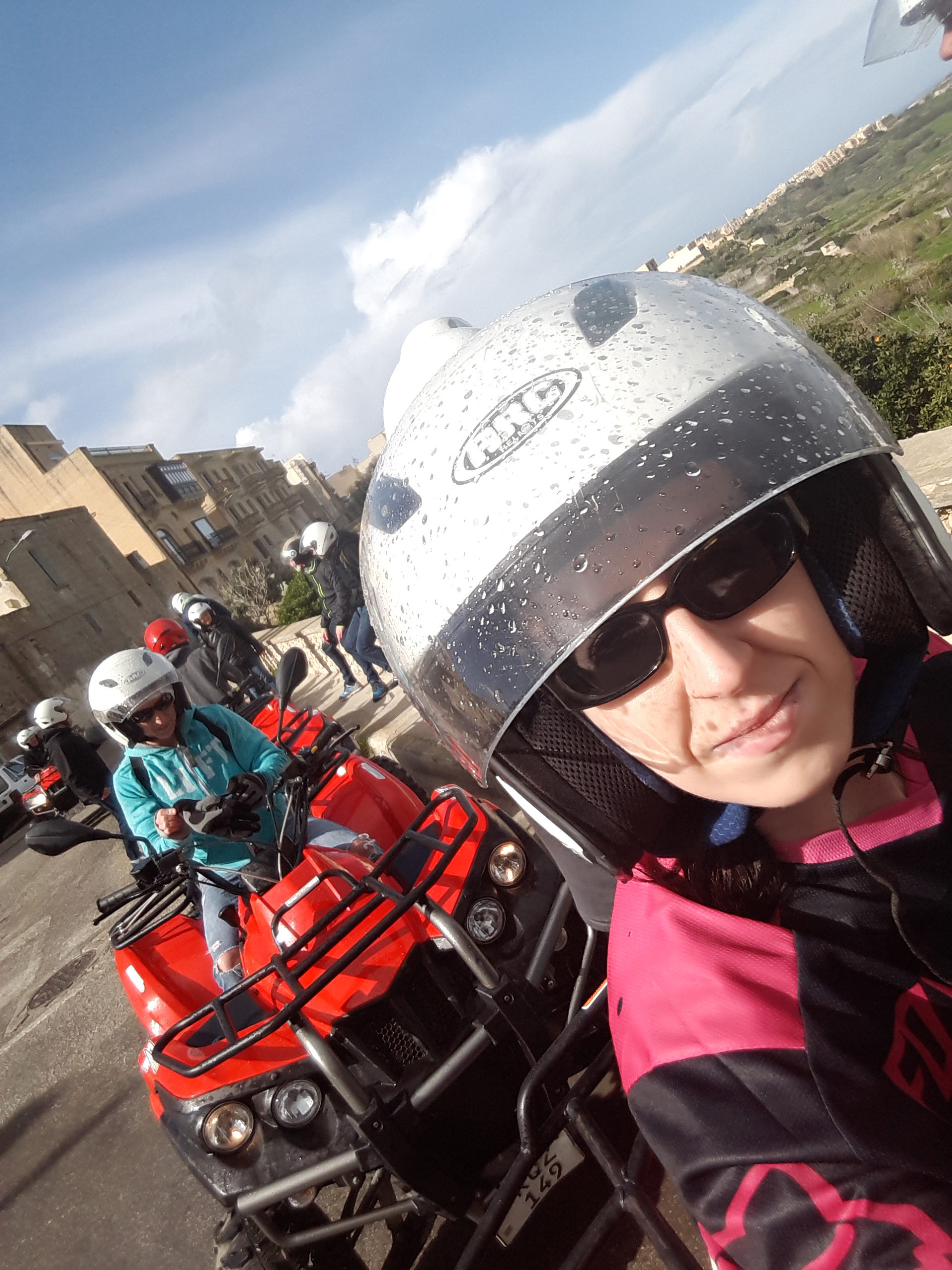 How To Meet People While Travelling Solo