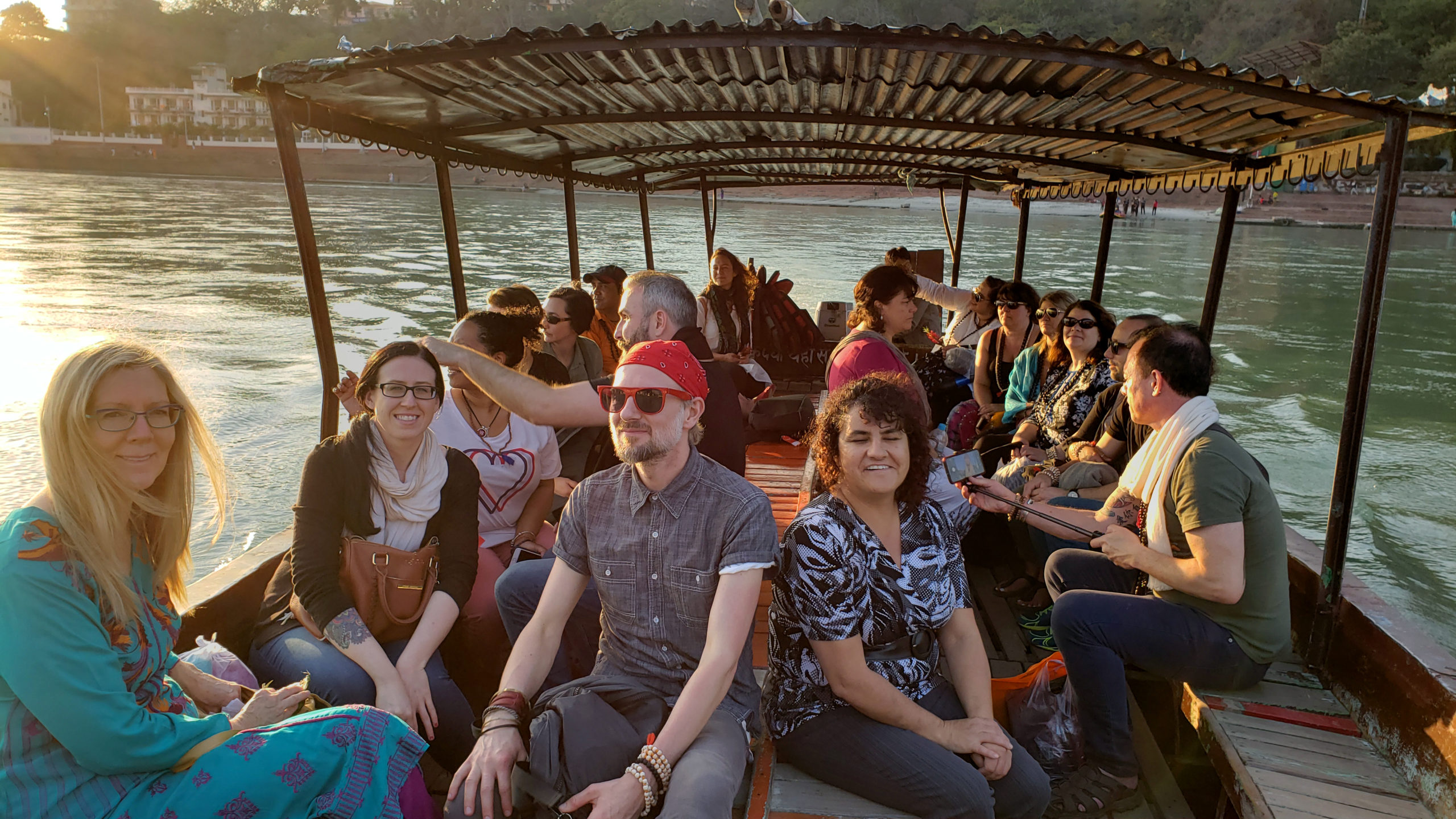 How To Meet People While Travelling Solo