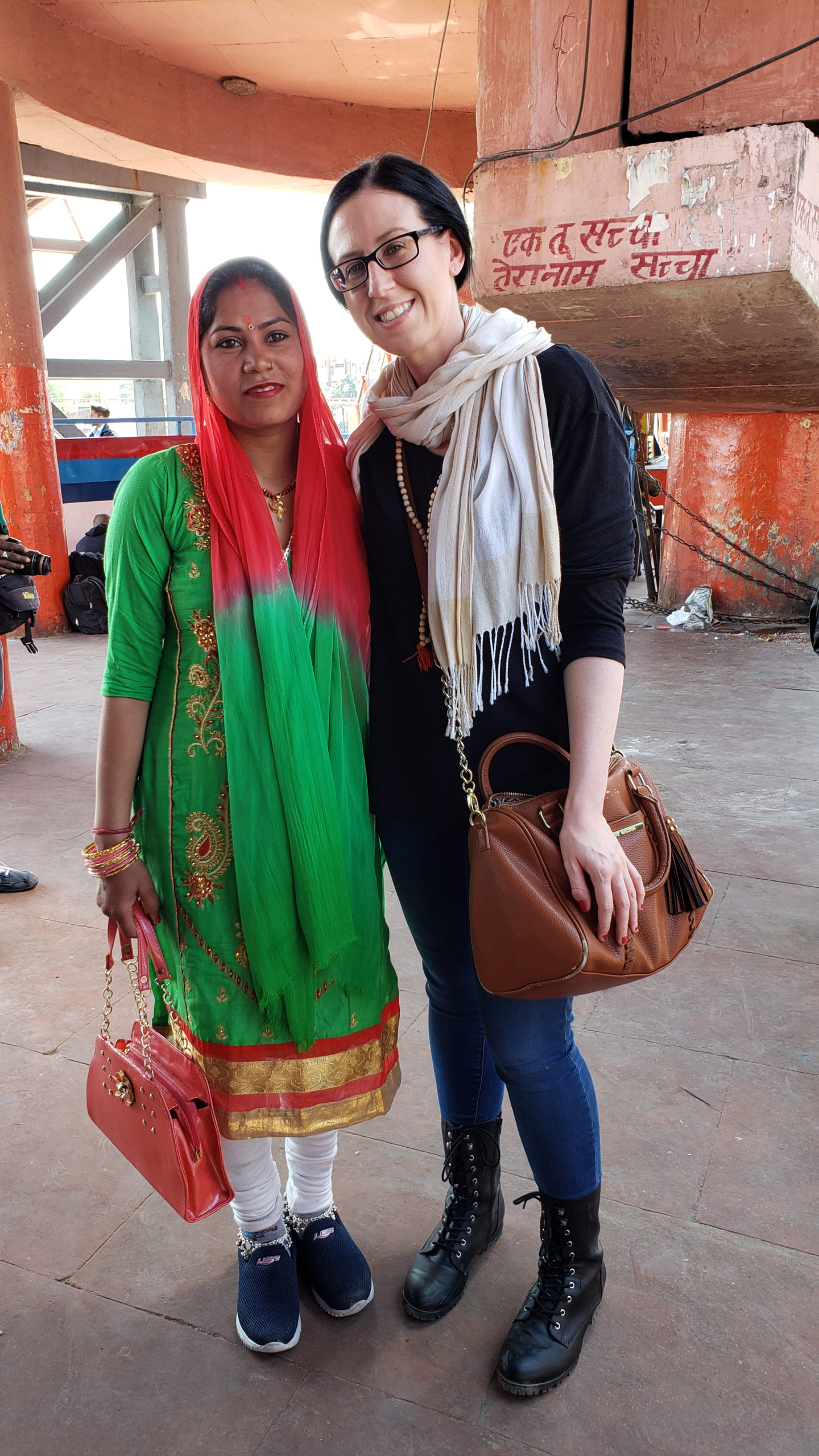 Cultural Do's & Don'ts While Visiting India